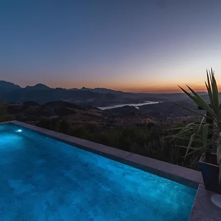 Villa Fahrenheit *
